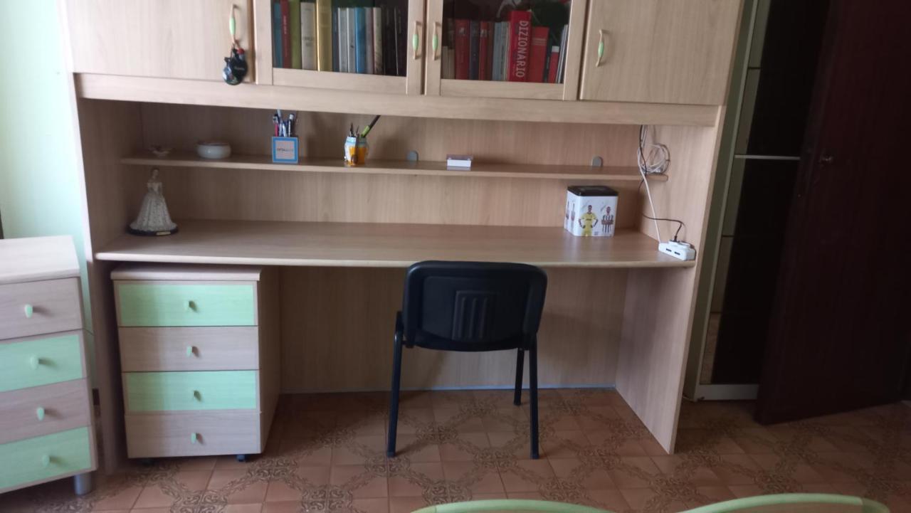 Appartamento Incantevole Al Centro Di Торваяника Екстериор снимка