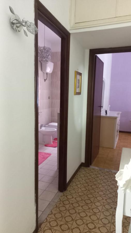 Appartamento Incantevole Al Centro Di Торваяника Екстериор снимка