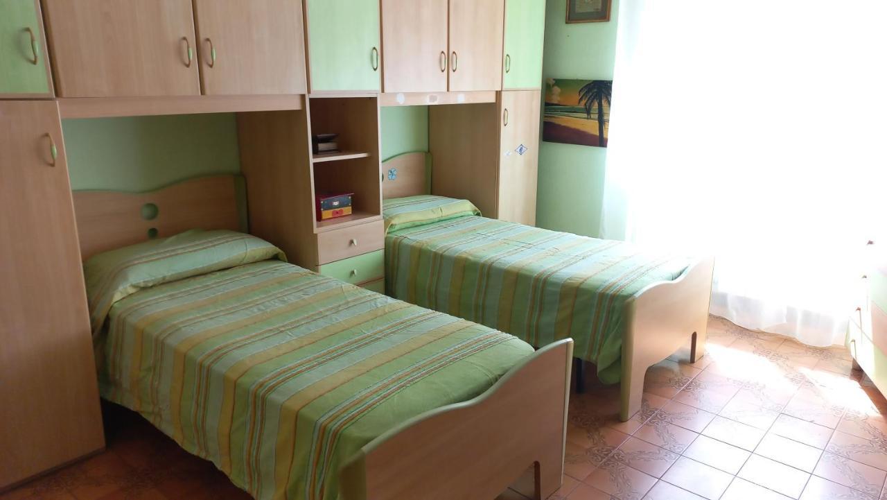 Appartamento Incantevole Al Centro Di Торваяника Екстериор снимка