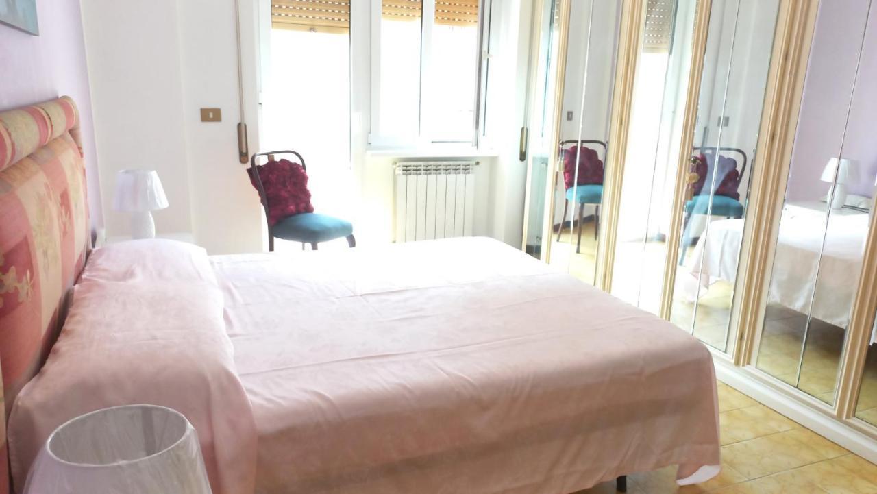 Appartamento Incantevole Al Centro Di Торваяника Екстериор снимка