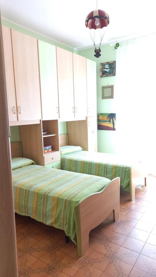 Appartamento Incantevole Al Centro Di Торваяника Екстериор снимка