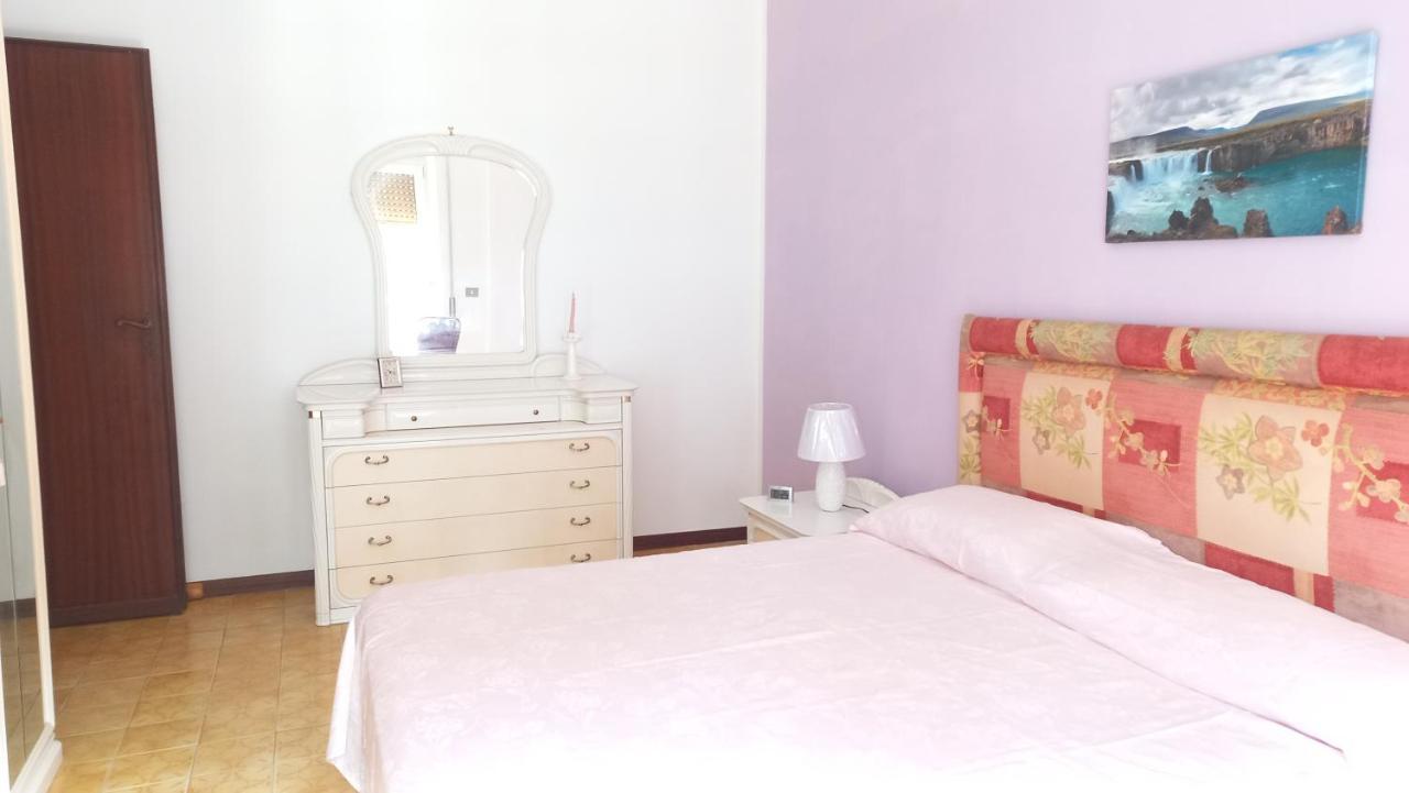 Appartamento Incantevole Al Centro Di Торваяника Екстериор снимка