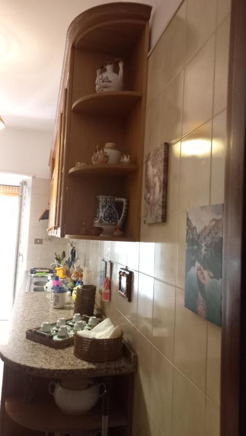 Appartamento Incantevole Al Centro Di Торваяника Екстериор снимка