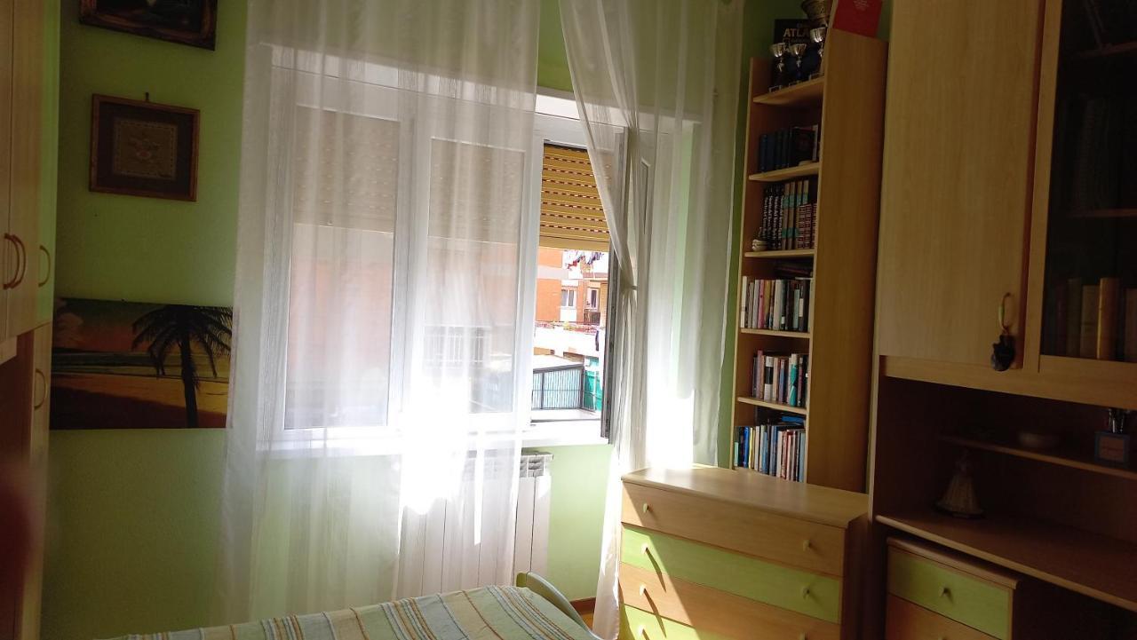 Appartamento Incantevole Al Centro Di Торваяника Екстериор снимка