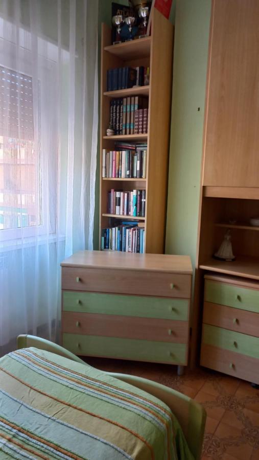 Appartamento Incantevole Al Centro Di Торваяника Екстериор снимка