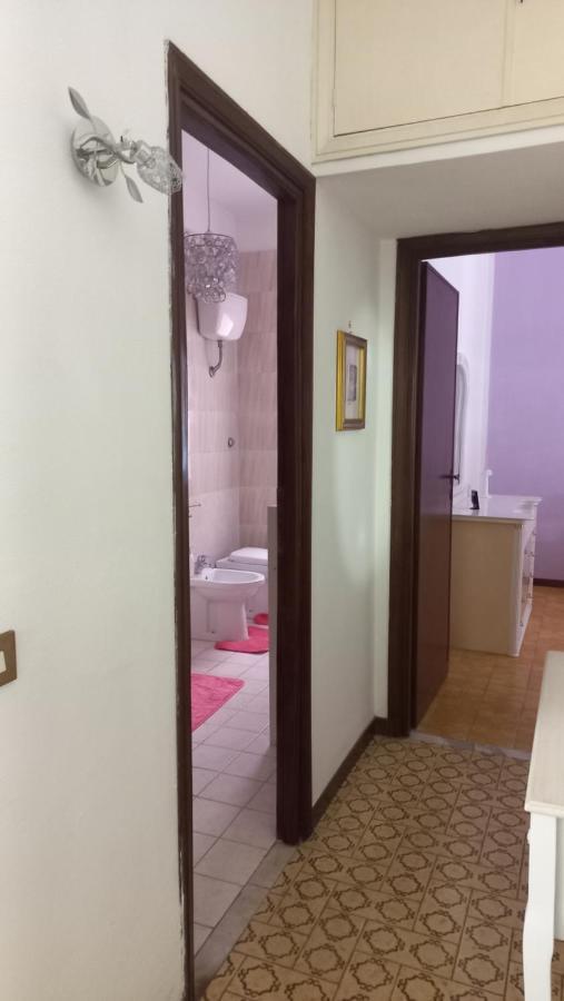 Appartamento Incantevole Al Centro Di Торваяника Екстериор снимка