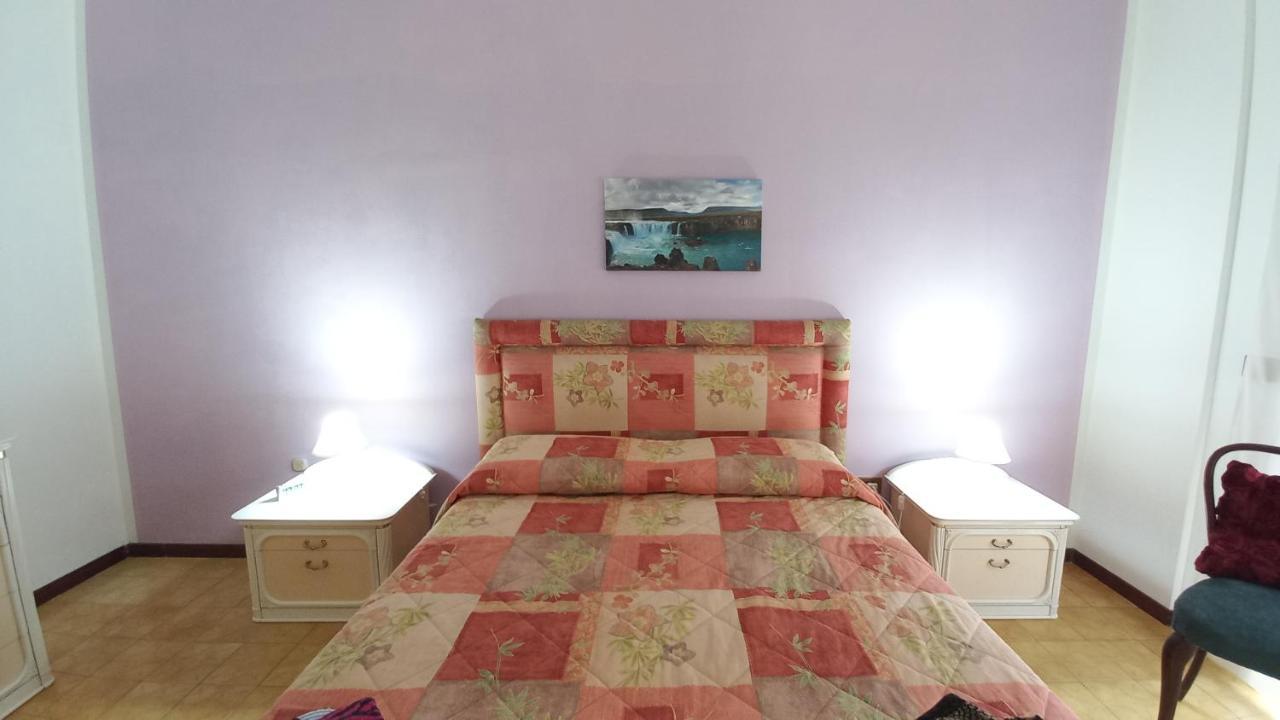 Appartamento Incantevole Al Centro Di Торваяника Екстериор снимка